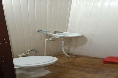 Apartamento Oyo Home 84041 Hotel Friontier