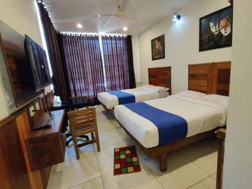 Hotel Velan Temple View By Pph Living
