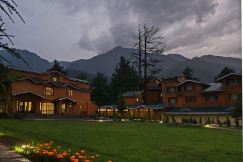 Hotel Radisson Golf Resort Pahalgam