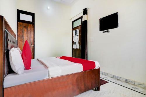 Oyo 82010 Good Hood Hotel