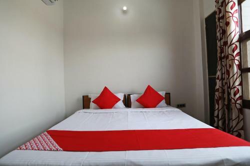 Hotel Oyo 40256 Sunshine Punjabi Dhaba