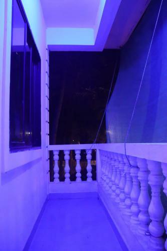 Hostal White House