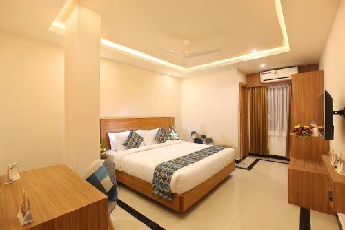 Hotel Heyday