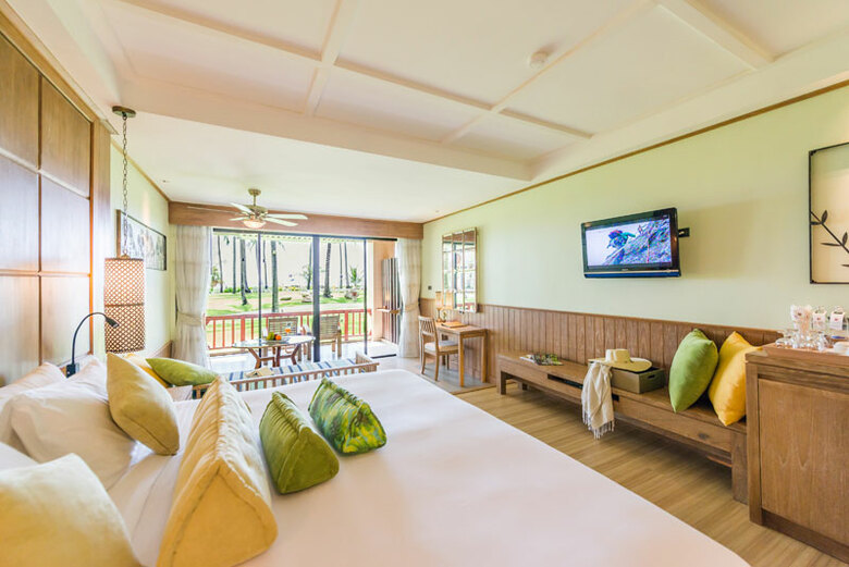 Hotel Katathani Phuket Beach Resort