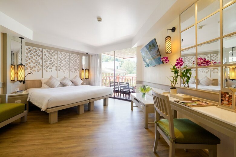 Hotel Katathani Phuket Beach Resort