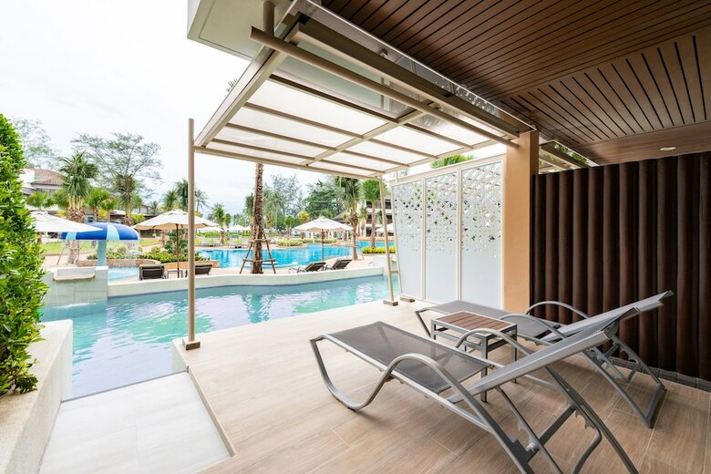 Hotel Katathani Phuket Beach Resort