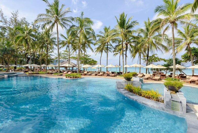 Hotel Katathani Phuket Beach Resort