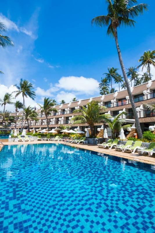 Hotel Karon Beach Resort & Spa