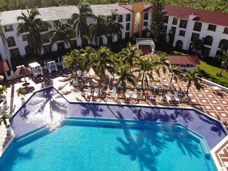 Hotel Cozumel & Resort
