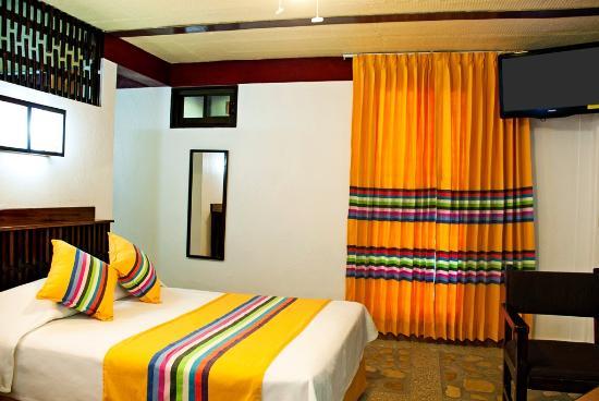 Hotel Chan-kah Resort Village (.)