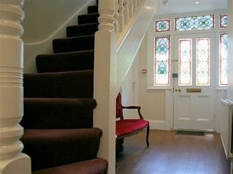 Hostal Highclere Hotel