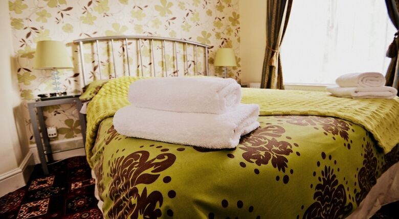 Hostal Lyndricks House