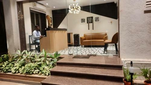 Luxe Hotel