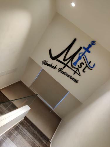 Luxe Hotel