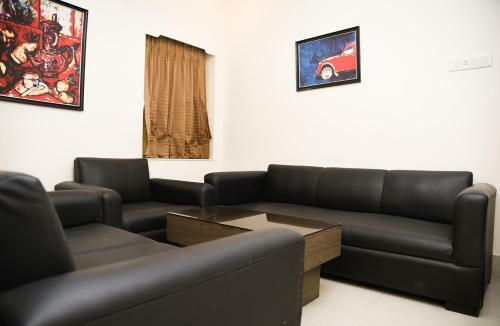 Hostal Crossroads Apartment Hotel