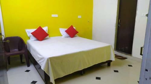 Hotel Oyo 83267 Banzaara Dham