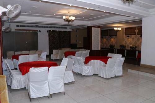 Hotel Pushap Palace