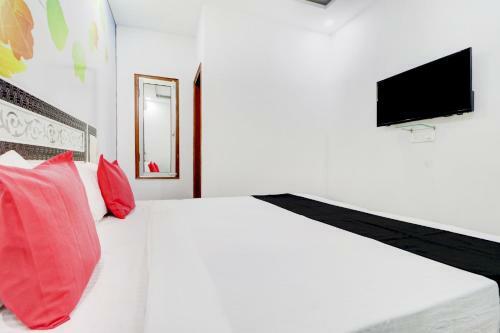 Capital O 79471 Hotel Sekhon