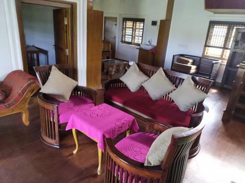 Lodge Wonder Hill Wayanad Resort