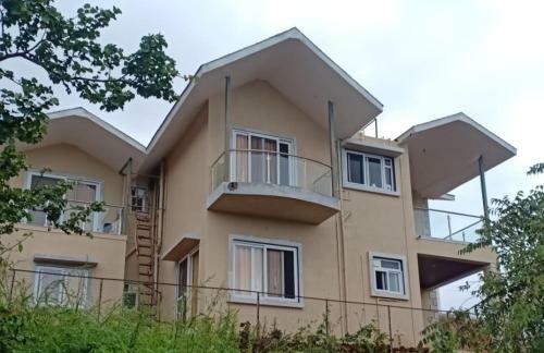 Riyansh Villa