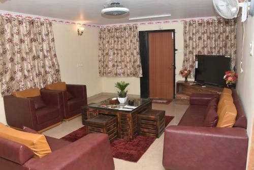 Villa Quinte Hills Residency