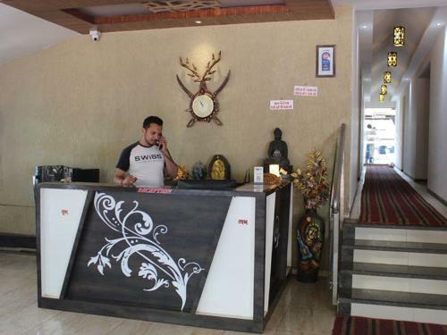Hotel Meera Vatika