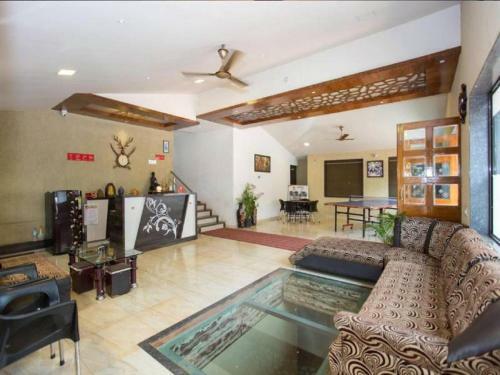 Hotel Meera Vatika