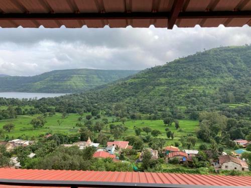 Villa Monsoon Mist Resort