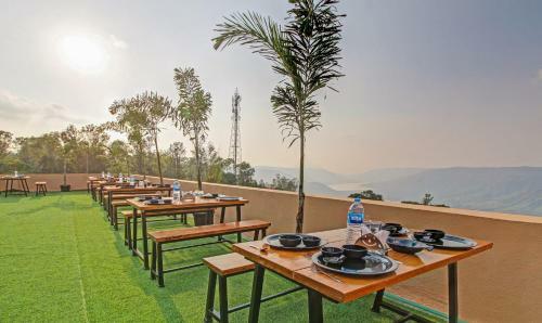 Treebo Trend Hotel Dreamworld Mahabaleshwar