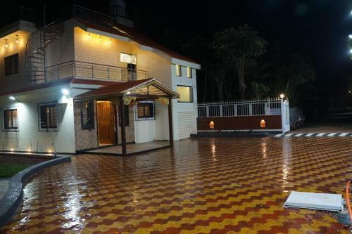 Vaishnavi Villa
