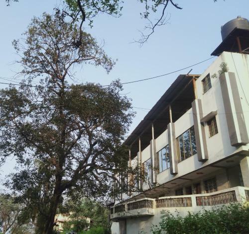 Hotel Panchgani Crown