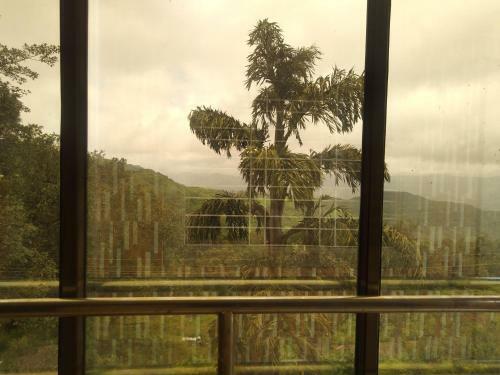 Hotel Panchgani Crown
