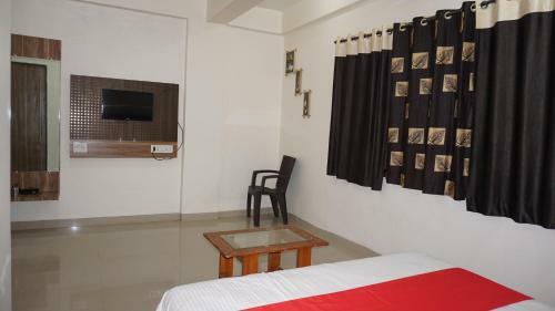 Lodge The Paramount Hotel, Panchgani Mahabaleshwar