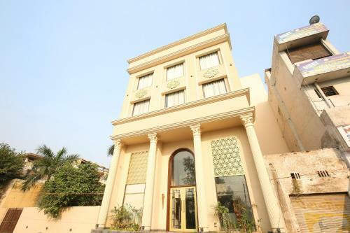 Capital O 23498 Hotel Jane Royale