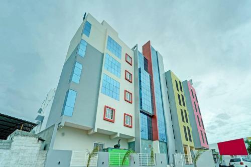 Hotel Collection O 83033 Evergreen Residency