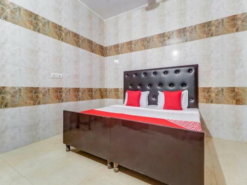 Hotel Oyo 82105 Deep Guest House