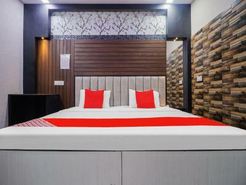 Hotel Oyo 85237 Jannat Paradise Castle