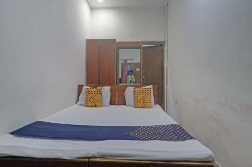 Spot On 81126 Hotel Indrashan