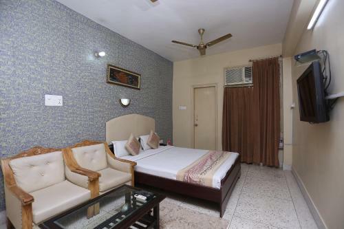 Oyo 4103 Apartment Atithi Ashray