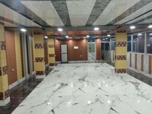Oyo 83090 Hotel Palash Inn