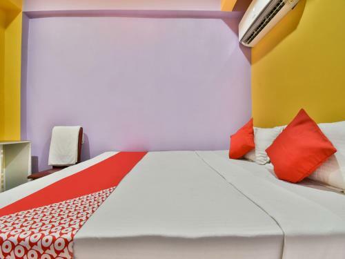 Oyo 81968 Hotel Rajnirmal