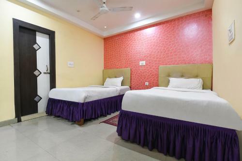 Fabhotel Dp International