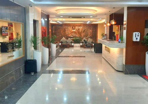 The Red Velvet Hotel Samarpan Patna