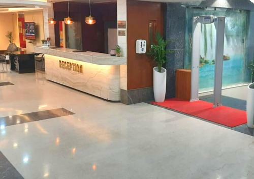 The Red Velvet Hotel Samarpan Patna