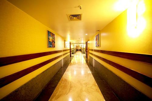 The Red Velvet Hotel Samarpan Patna