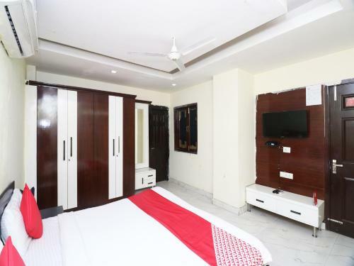 Oyo 10008 Hotel Golden Tree
