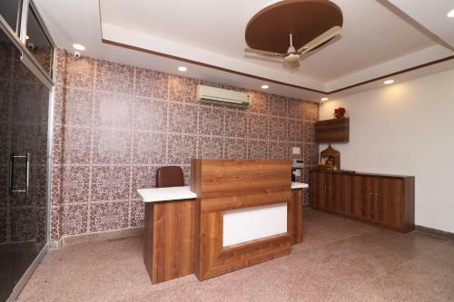 Hotel Oyo 36848 Embellish Inn