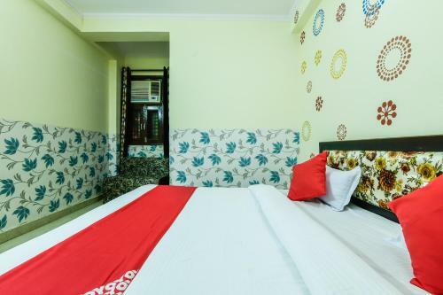 Oyo 24298 Hotel High Sky