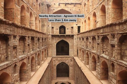 Hotel Townhouse 631 R K Ashram