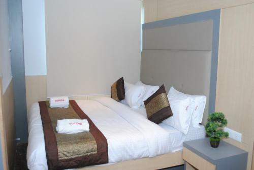Hotel Superb Near New Delhi Railway Station